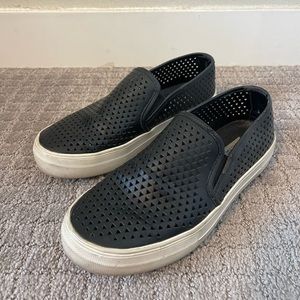 Steve Madden Black Slide On Size 8